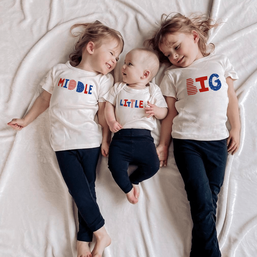 Baby graphic bodysuit | middle Finn + Emma