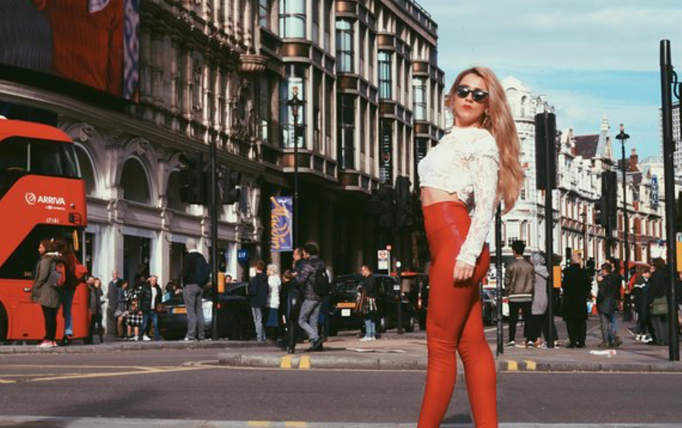 Trip for mom! London Couture Chronicles: Embark on a Stylish Adventure with Exclusive Fashion Tours
