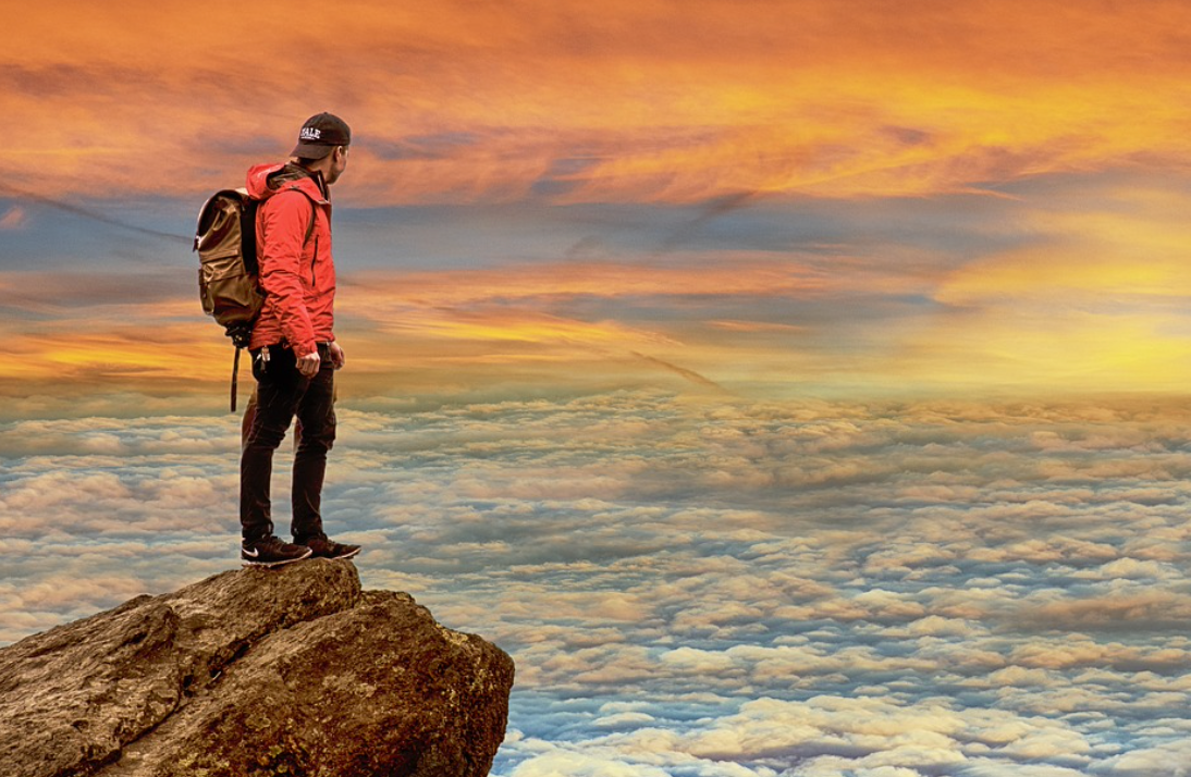 Navigating Extreme Conditions: Essential Gear for Mountaineering Expeditions