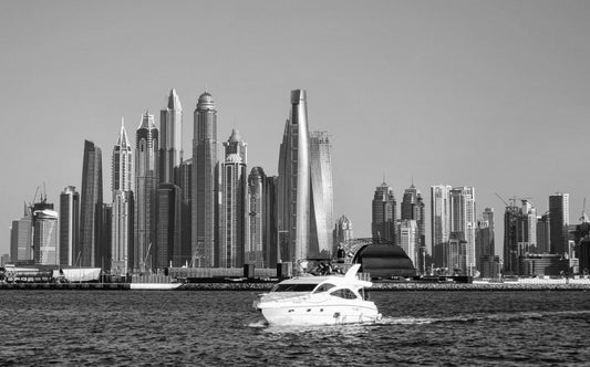 Is a Yacht Birthday in the UAE Worth It? Budget, Pros/Cons, and Smart Tips