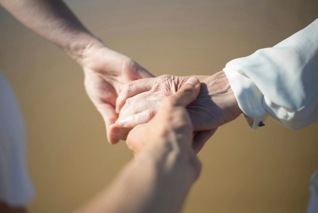 Supporting Your Elderly Parent Through Their Diabetes Journey