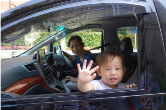 Family Travel in Sharjah: A Guide to No-Deposit Car Rentals