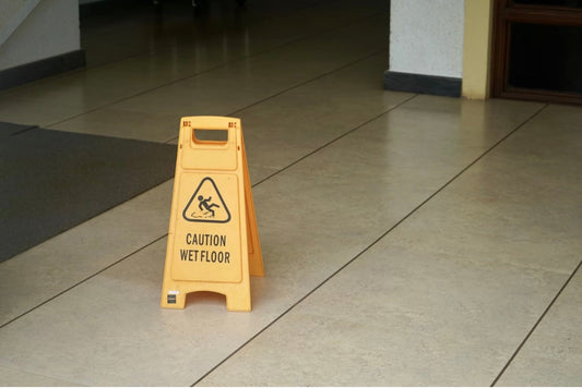 personal injury wet floor sign