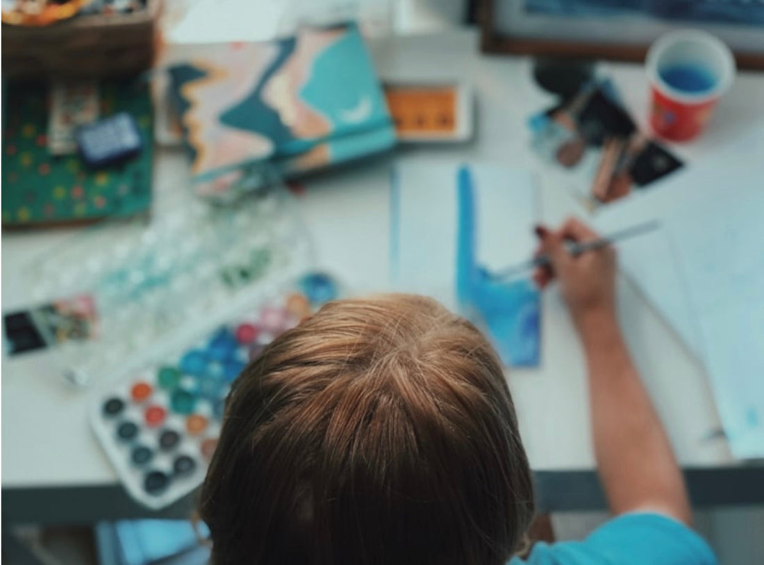kid painting
