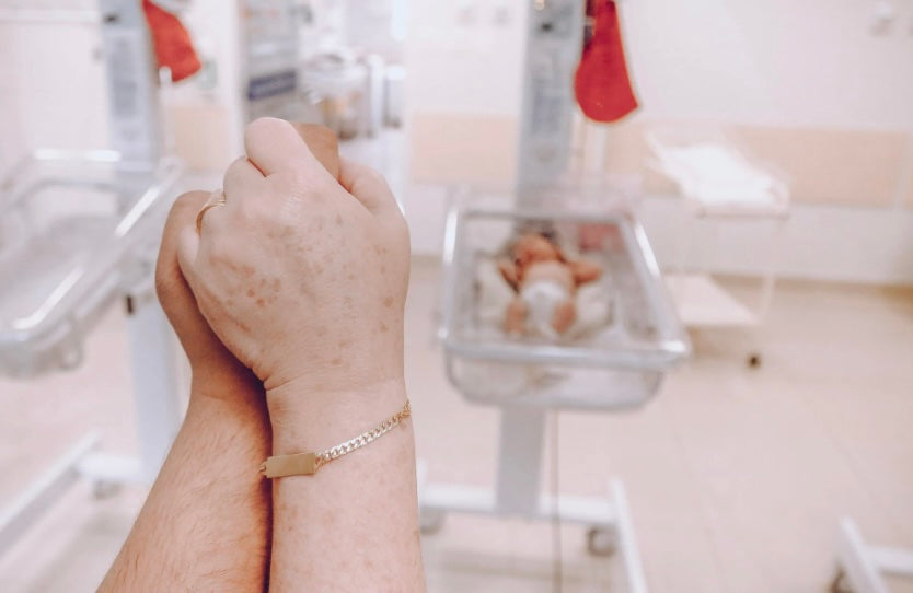 Bonding with a Premature Baby as a First-Time Parent