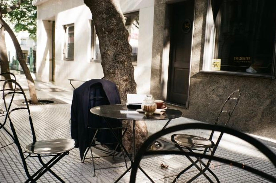 From Wobbly to Wow: Choosing the Perfect Table Base for Style and Stability