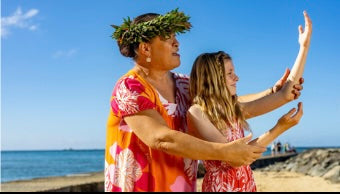 What It’s Really Like Staying at Outrigger Reef Waikiki Beach Resort as a Couple — An Honest Review
