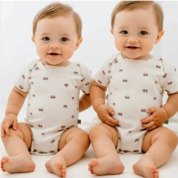baby organic clothes crabs