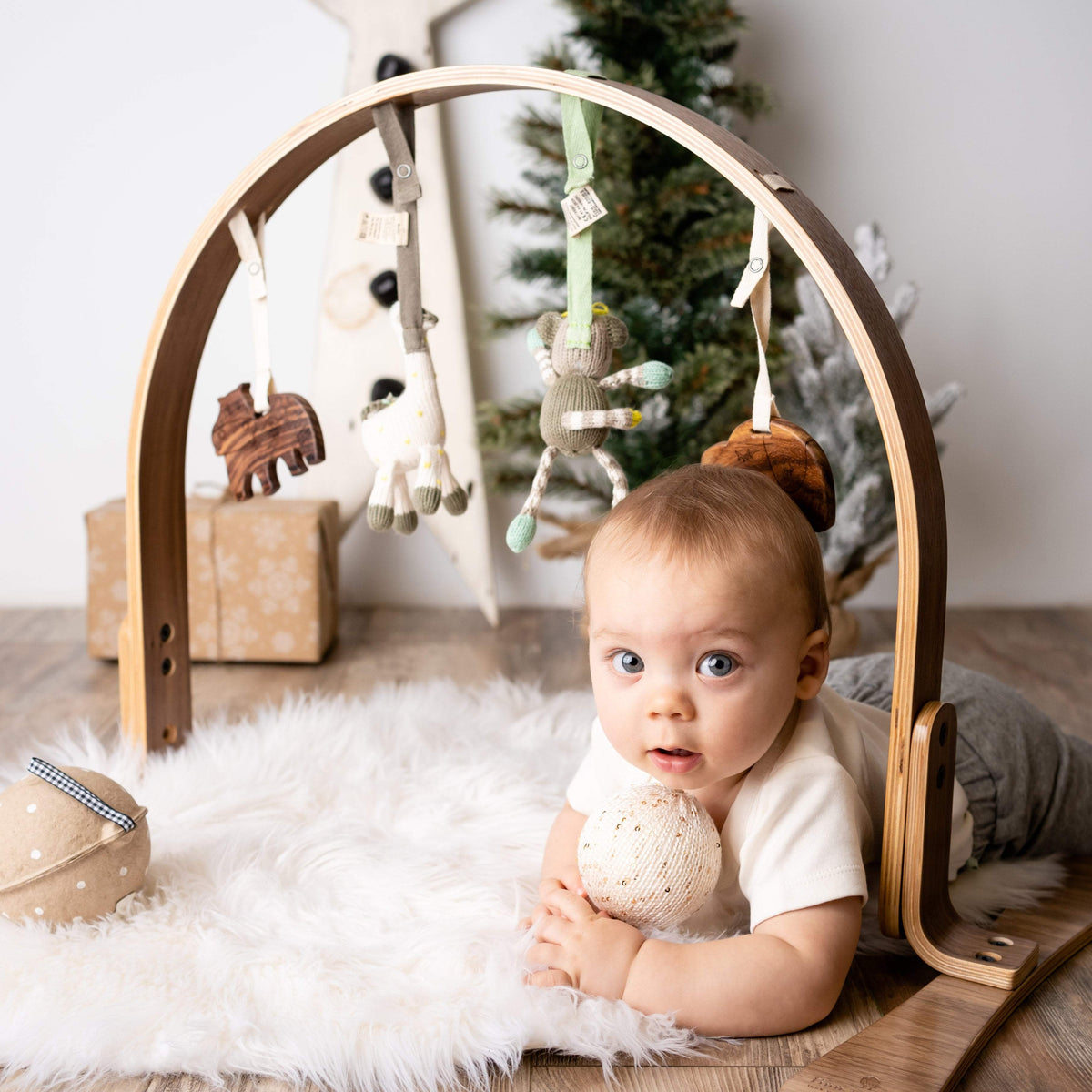 Baby play gym | jungle - natural Finn + Emma