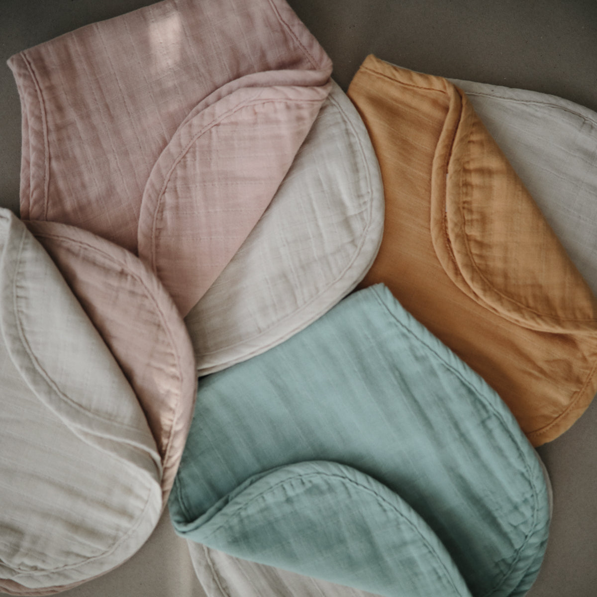 Baby Organic Cotton Muslin Burp Cloth 2-Pack Mushie