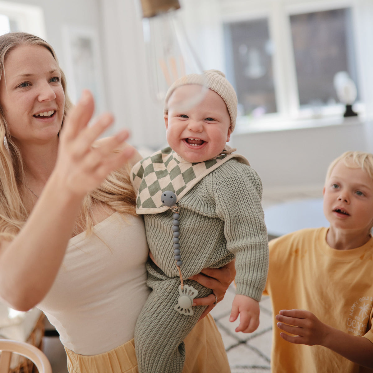Baby Muslin Bib Mushie