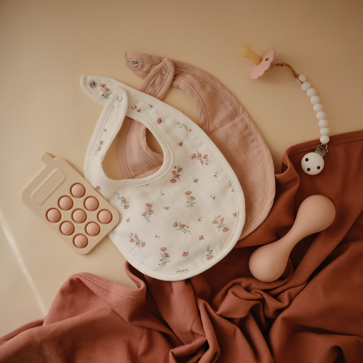 Baby Muslin Bib Mushie