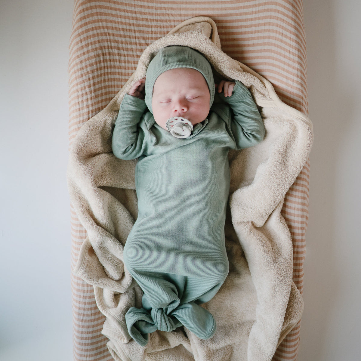 Baby Organic Cotton Baby Hooded Towel Mushie
