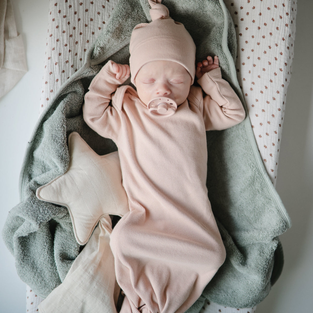 Baby Star Lovey Blanket Mushie