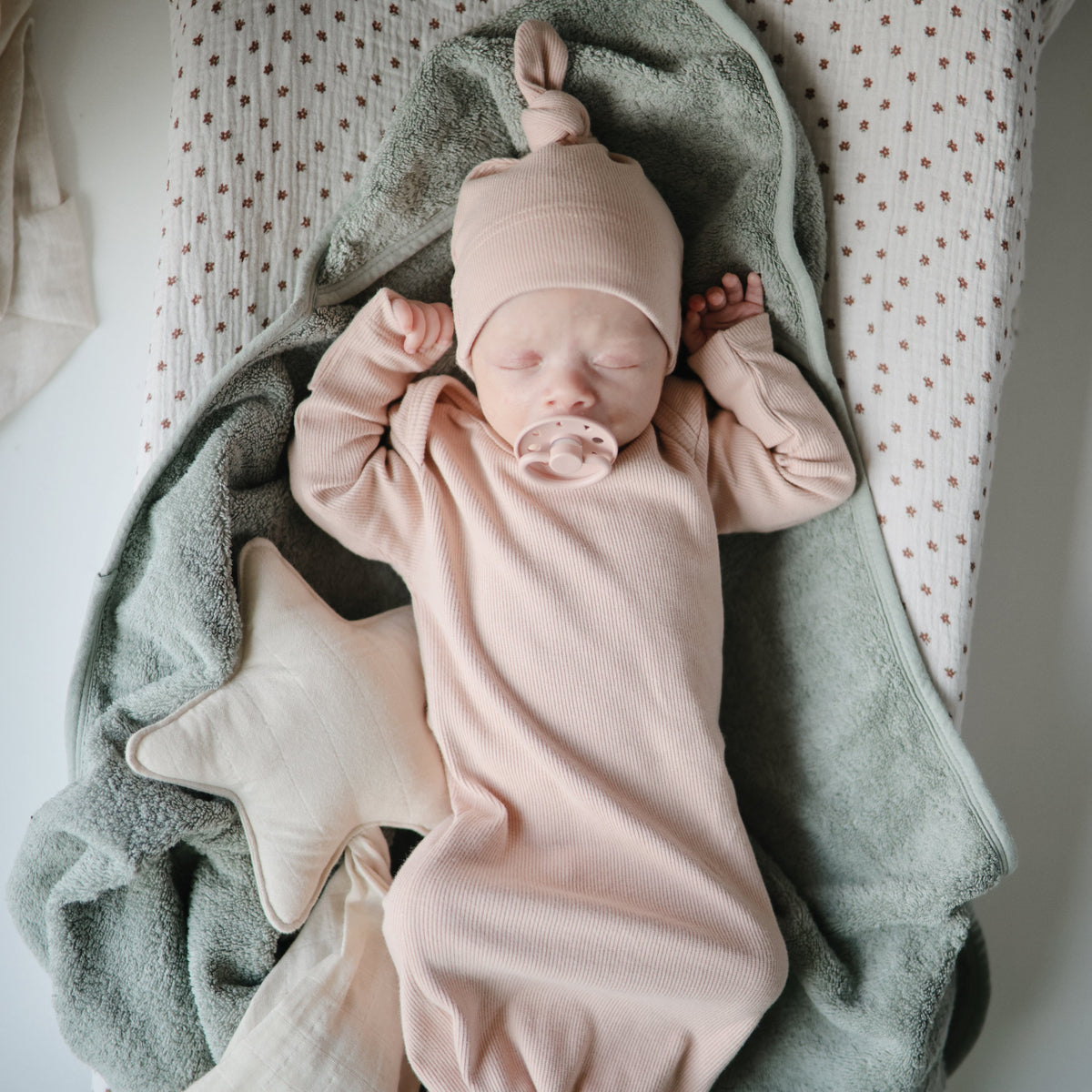 Baby Organic Cotton Baby Hooded Towel Mushie