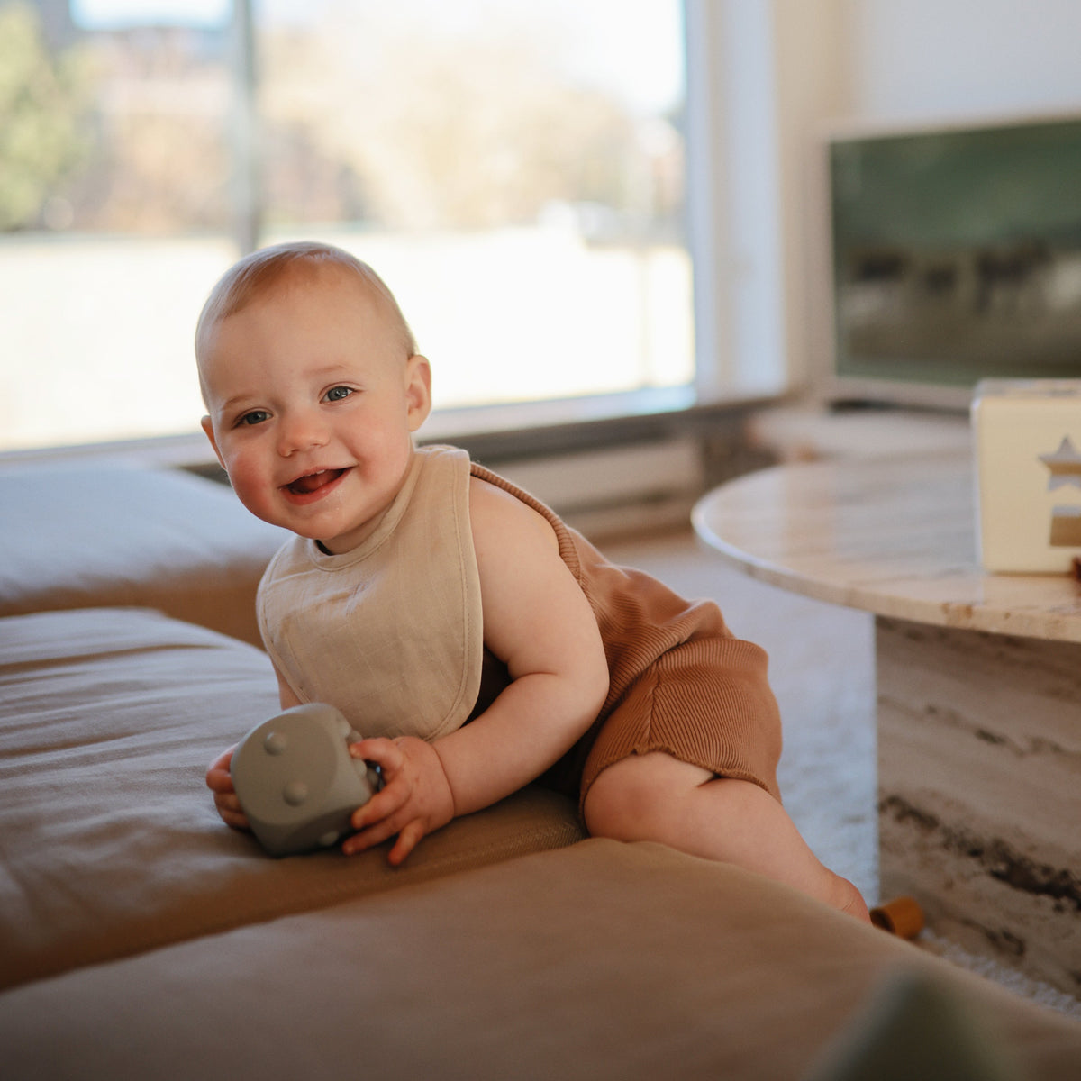 Baby Muslin Bib Mushie