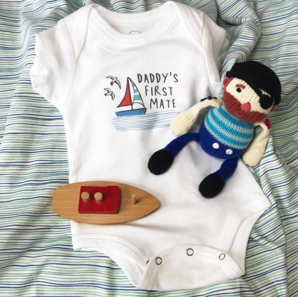 Baby rattle buddy | jack the sailor Finn + Emma