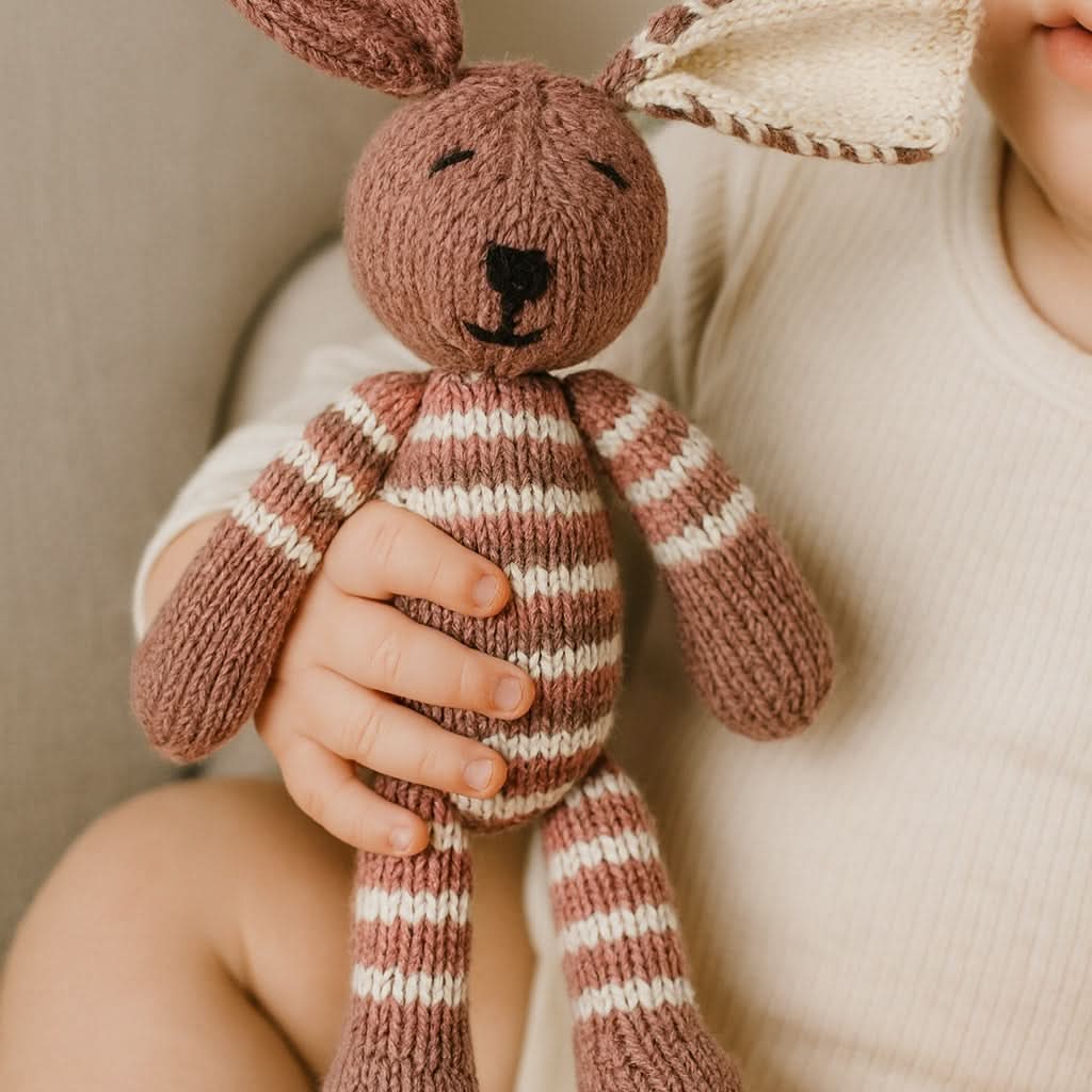 Baby Knit Buddy  | Merry the Rabbit finn + emma