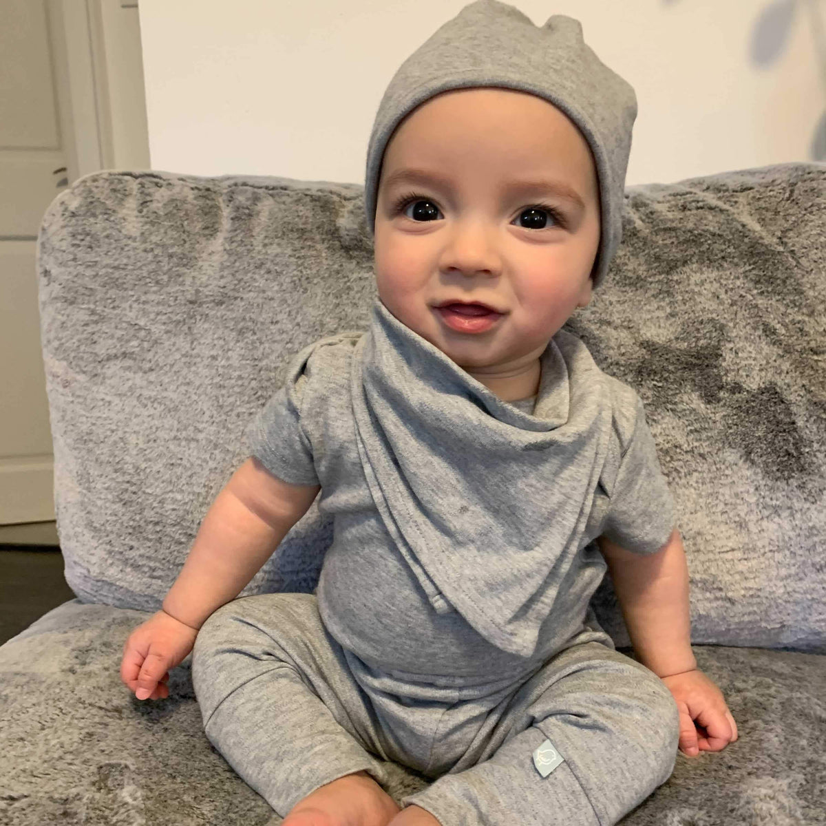 Baby basics lap shoulder | heather finn + emma