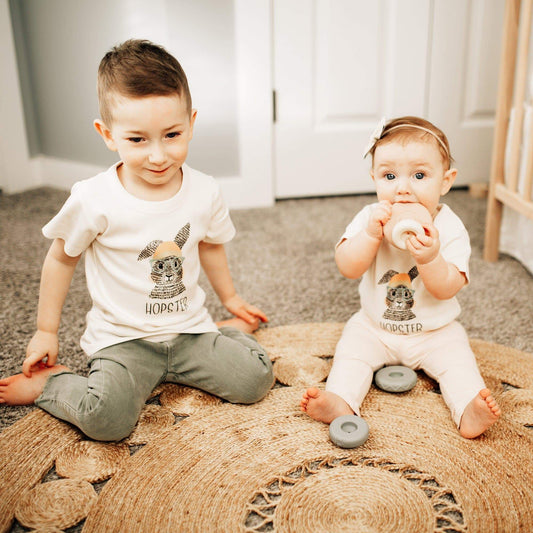 Baby graphic bodysuit | hopster finn + emma