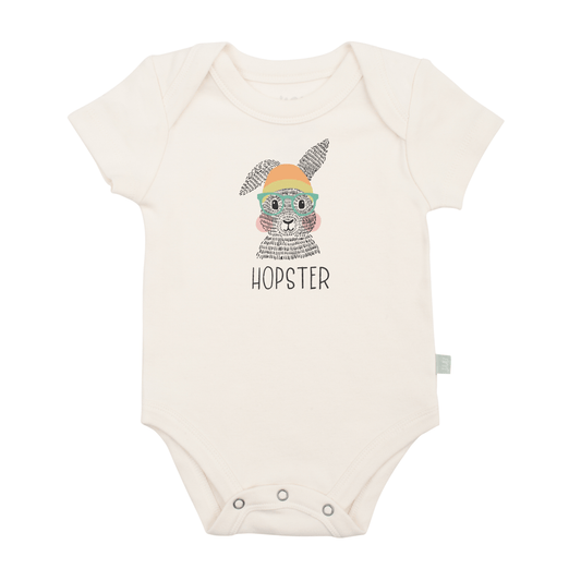 Baby graphic bodysuit | hopster finn + emma