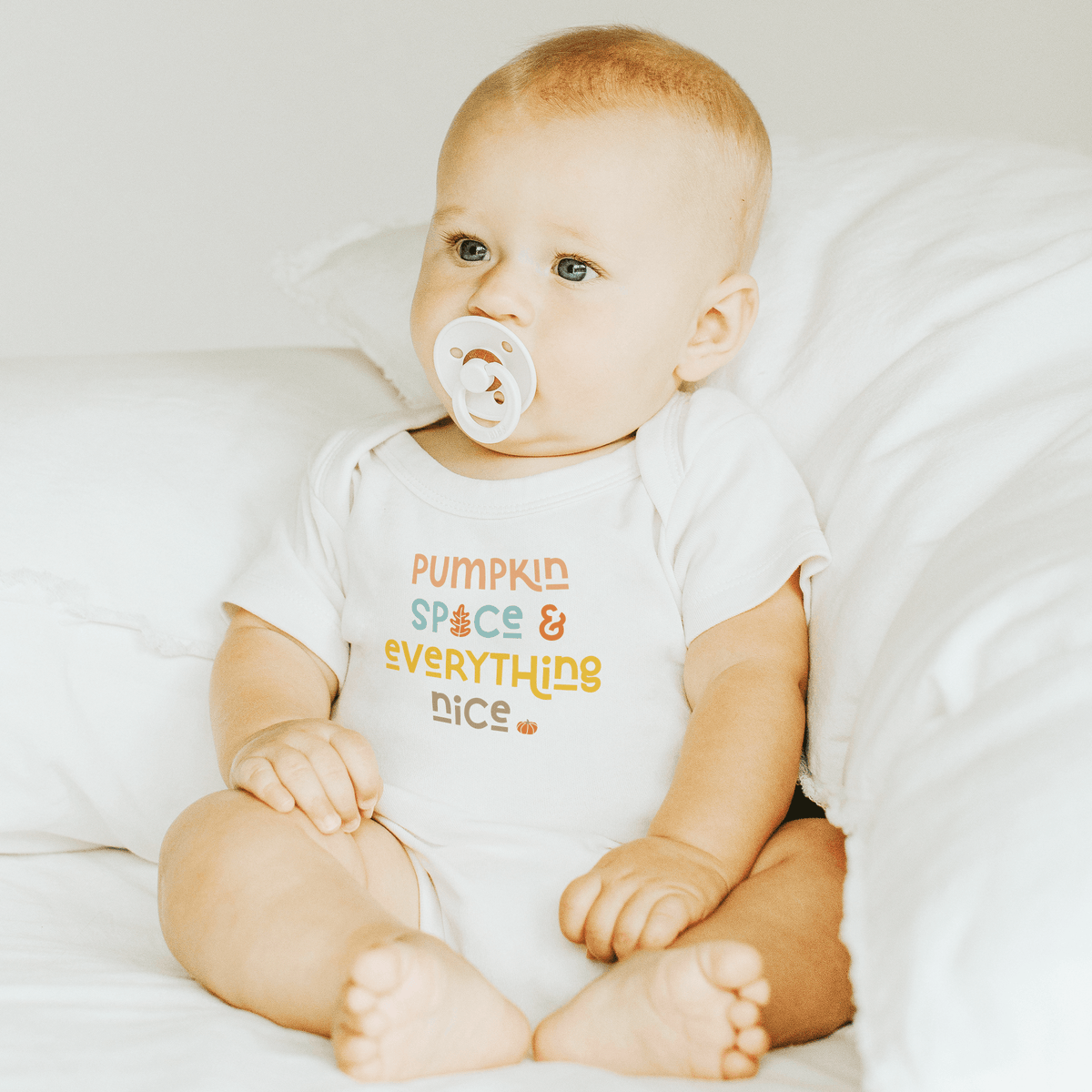 Baby graphic bodysuit | pumpkin spice nice finn + emma